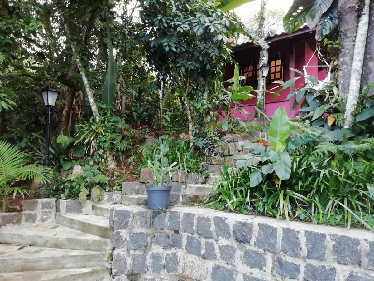Villa Felix Suites E Chales Ubatuba Dış mekan fotoğraf