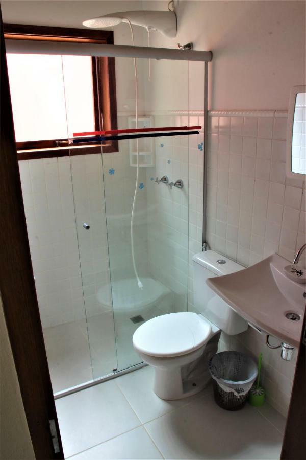 Villa Felix Suites E Chales Ubatuba Dış mekan fotoğraf