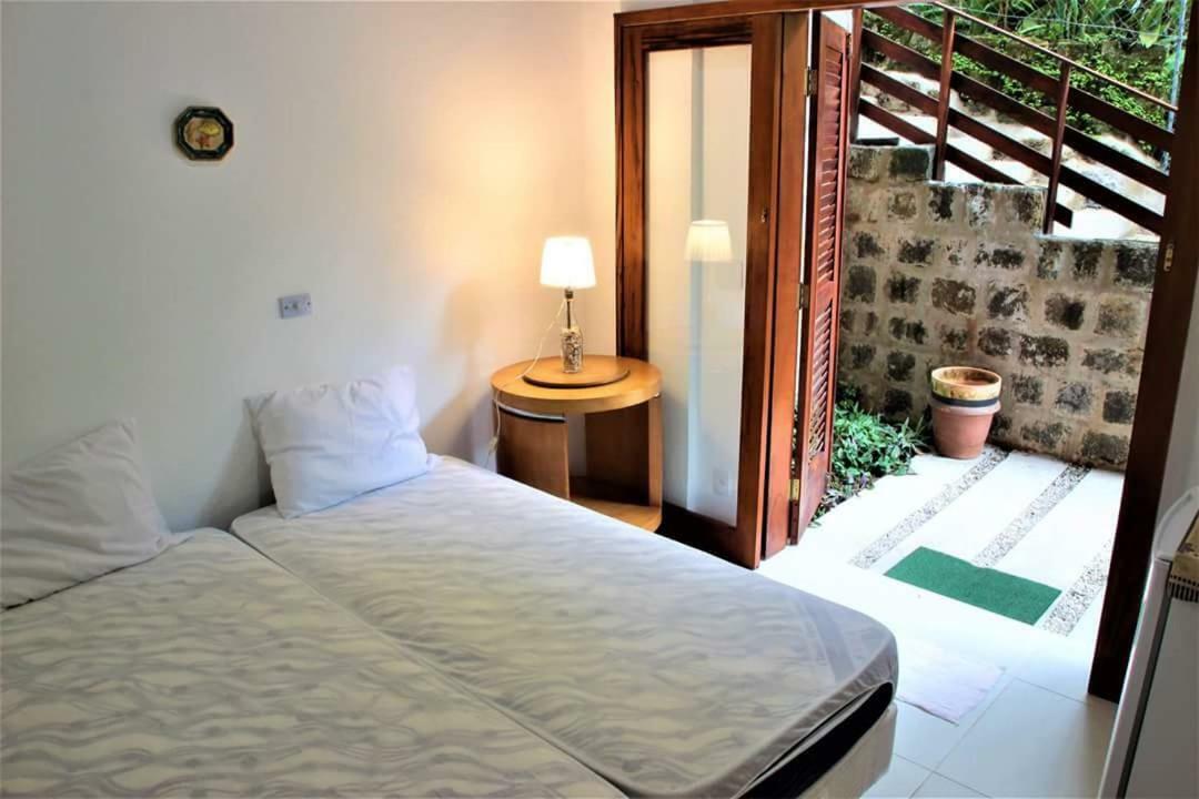 Villa Felix Suites E Chales Ubatuba Dış mekan fotoğraf